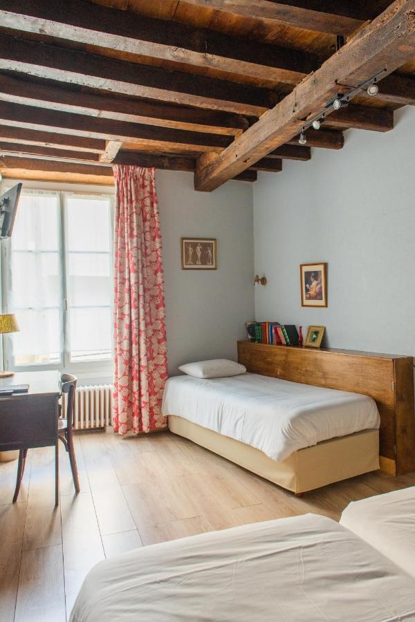 Hotel Le Relais Des Templiers Beaugency Exterior foto