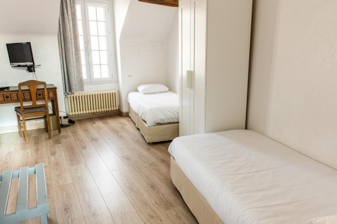 Hotel Le Relais Des Templiers Beaugency Exterior foto