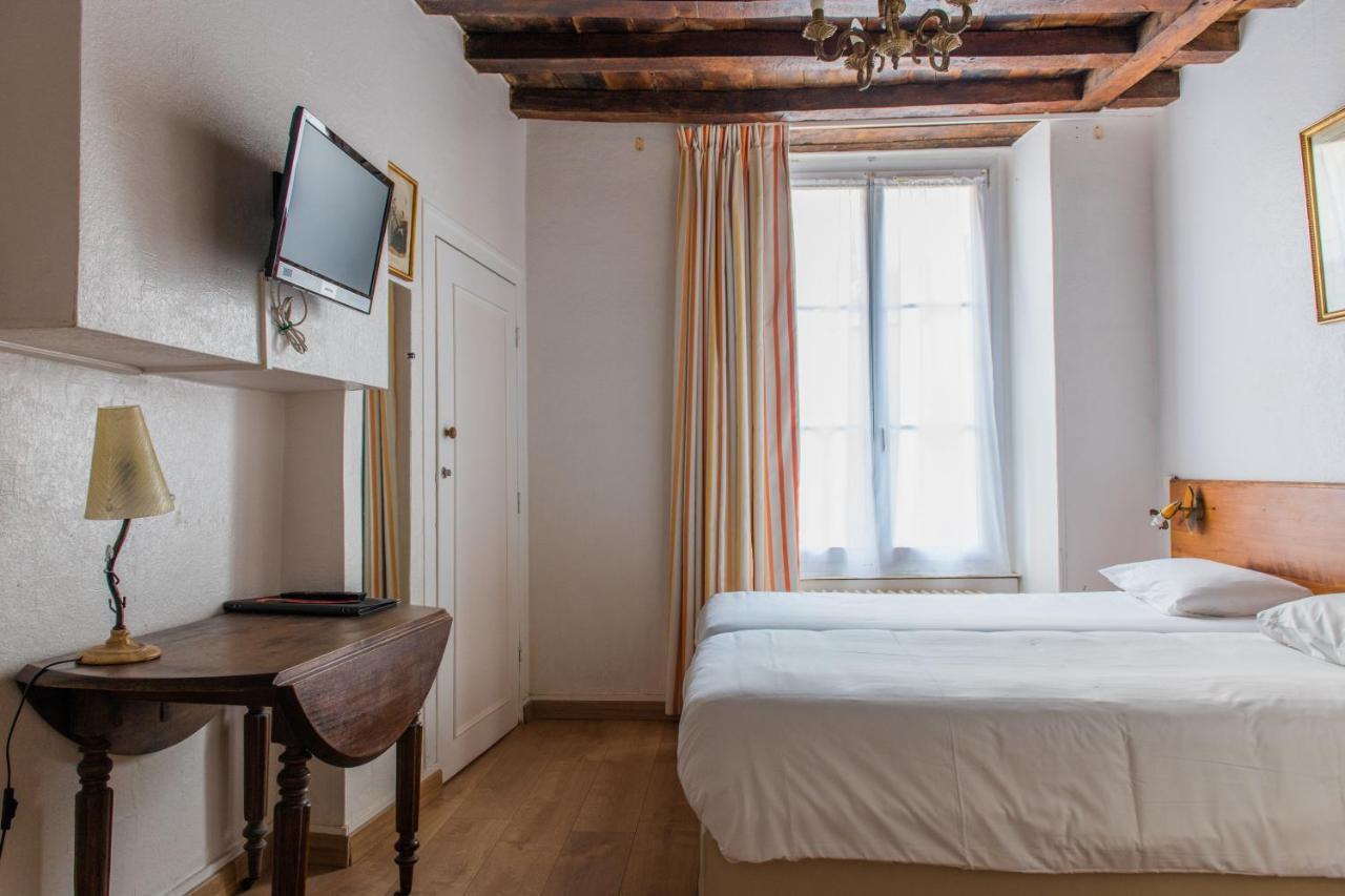 Hotel Le Relais Des Templiers Beaugency Exterior foto